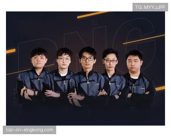TI15期间上海地铁打卡：在指定的换乘大厅，有知名Coser现场发放战队纪念品！🚉